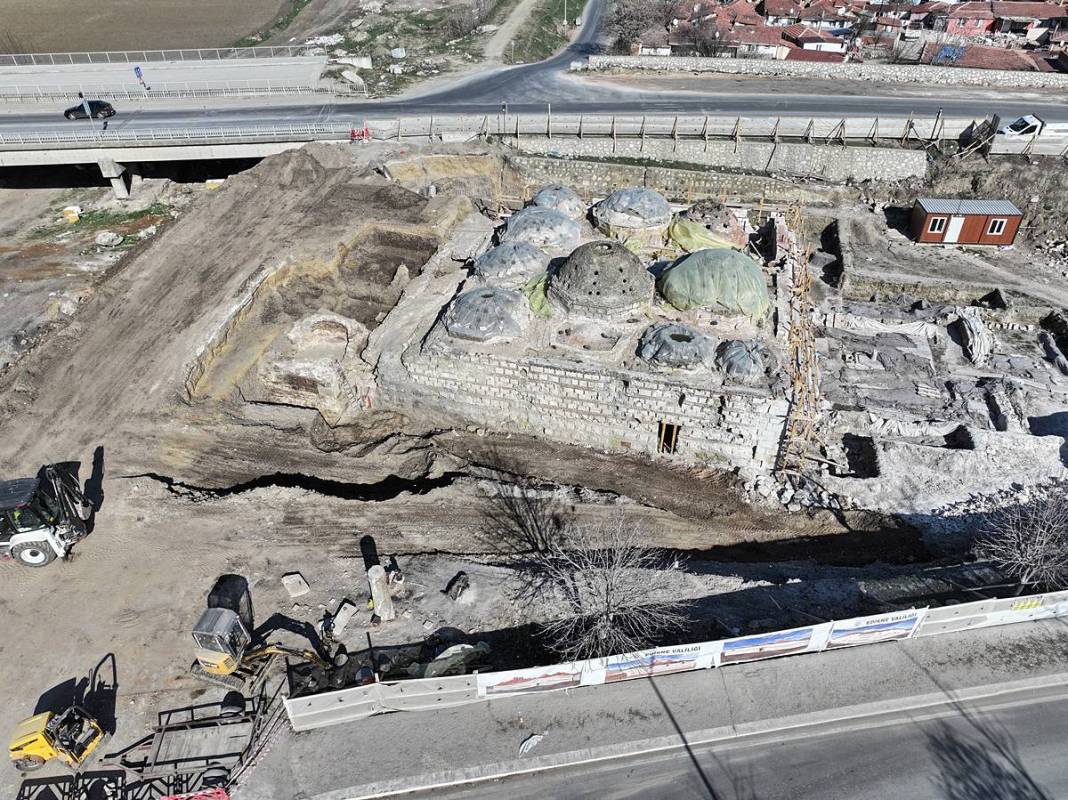 Tarihi Osmanlı hamamı, Koku ve Kahve Müzesi olarak hizmete açılıyor! Bin bir çeşit kahve ve koku sunumu yapılacak 2